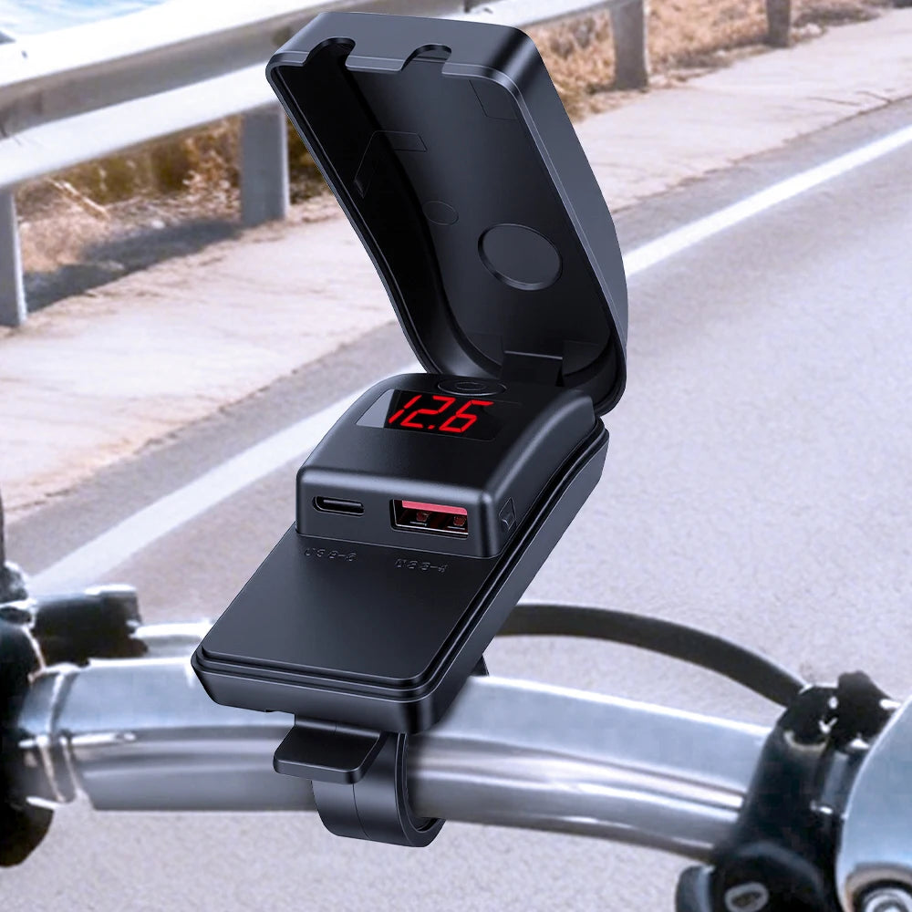 Încărcător USB Type C 60W pentru motocicletă cu adaptor, încărcător rapid USB cu comutator și voltmetru pentru telefon mobil GPS